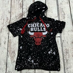Chicago Bulls NBA Basketball Shortsleeve Hoodie Lightweight Sweatshirt